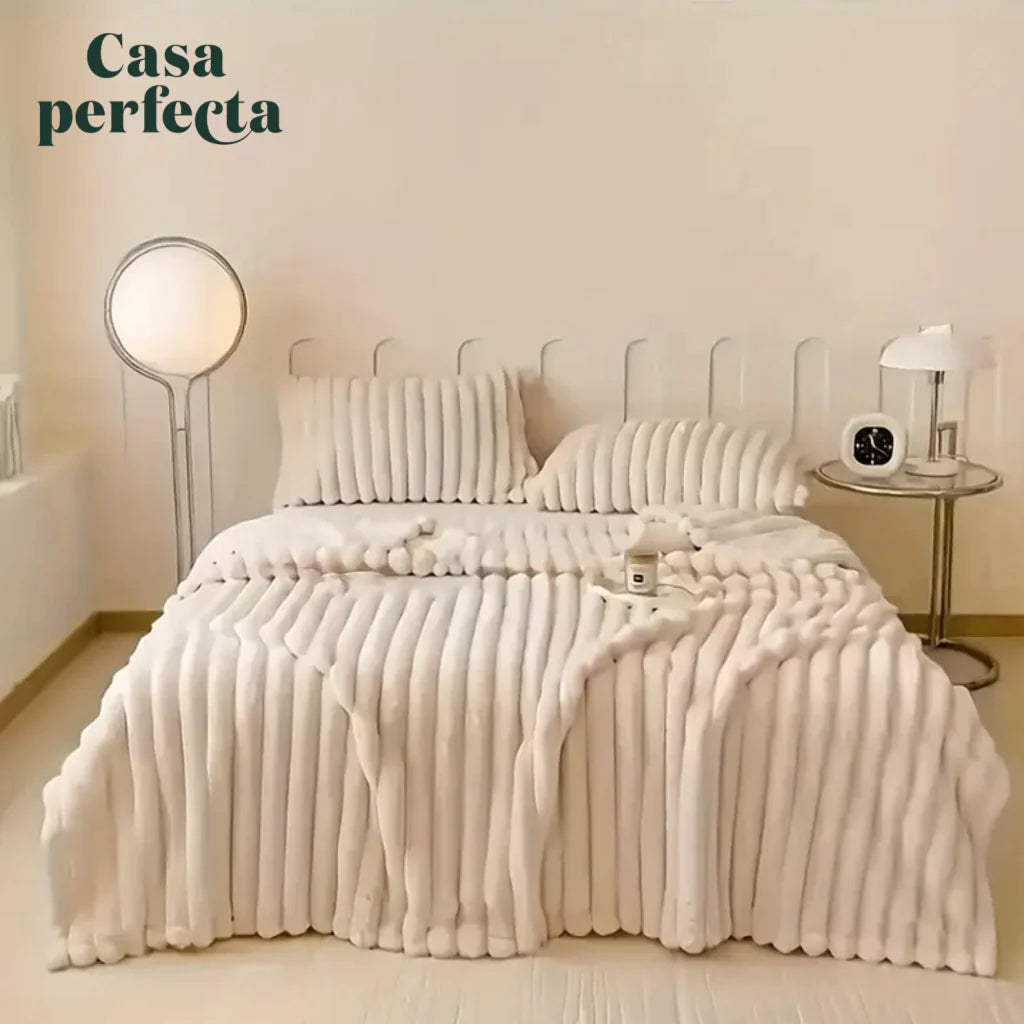 Cloud Design Classic Winter Blanket | Extra Soft