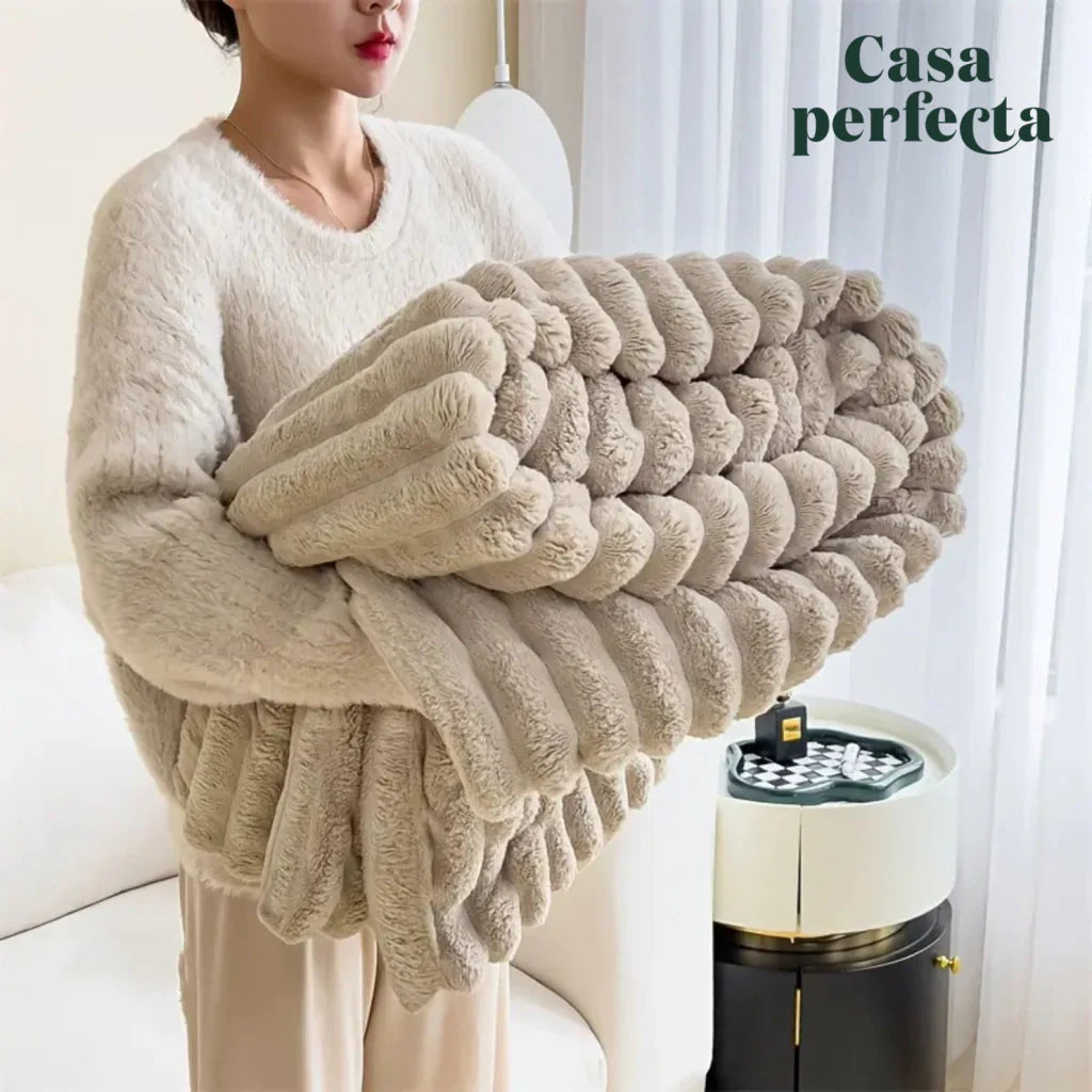Cloud Design Classic Winter Blanket | Extra Soft